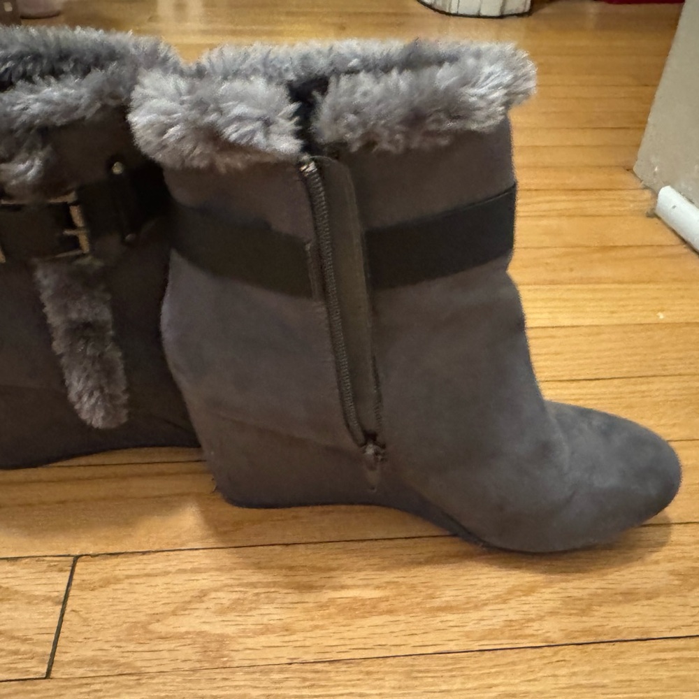 Faux Fur Wedge Ankle Boot - Gray